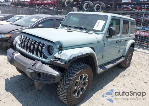 2024 Jeep Wrangler Sahara z USA, uszkodzony, nr VIN 1C4PJXEG2RW377739